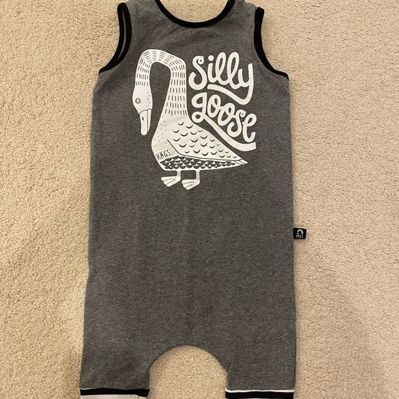 Rags to Raches Other - Rags- Silly goose tank Capri